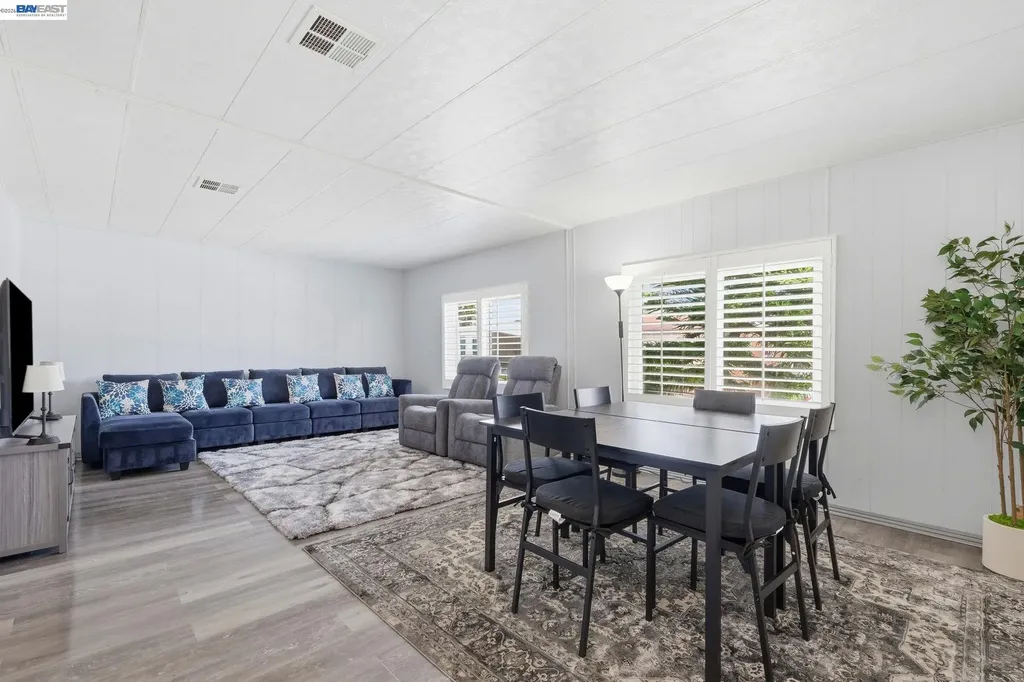 29143 Colorado Road Hayward CA 94544