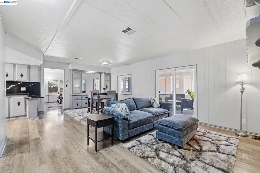 29143 Colorado Road Hayward CA 94544