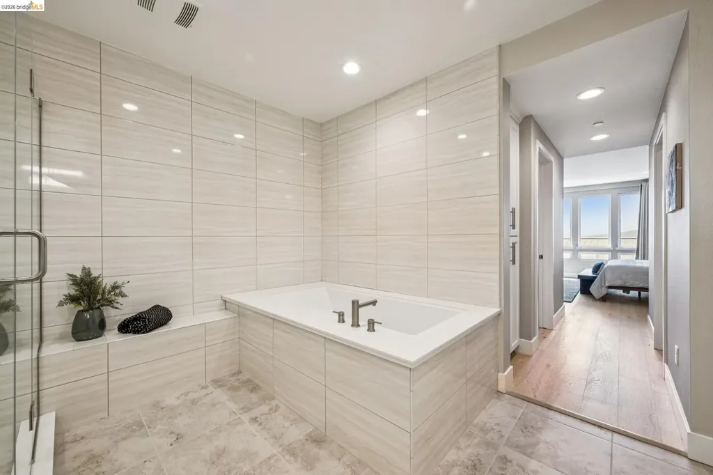 16 Sea Star Court Richmond CA 94801
