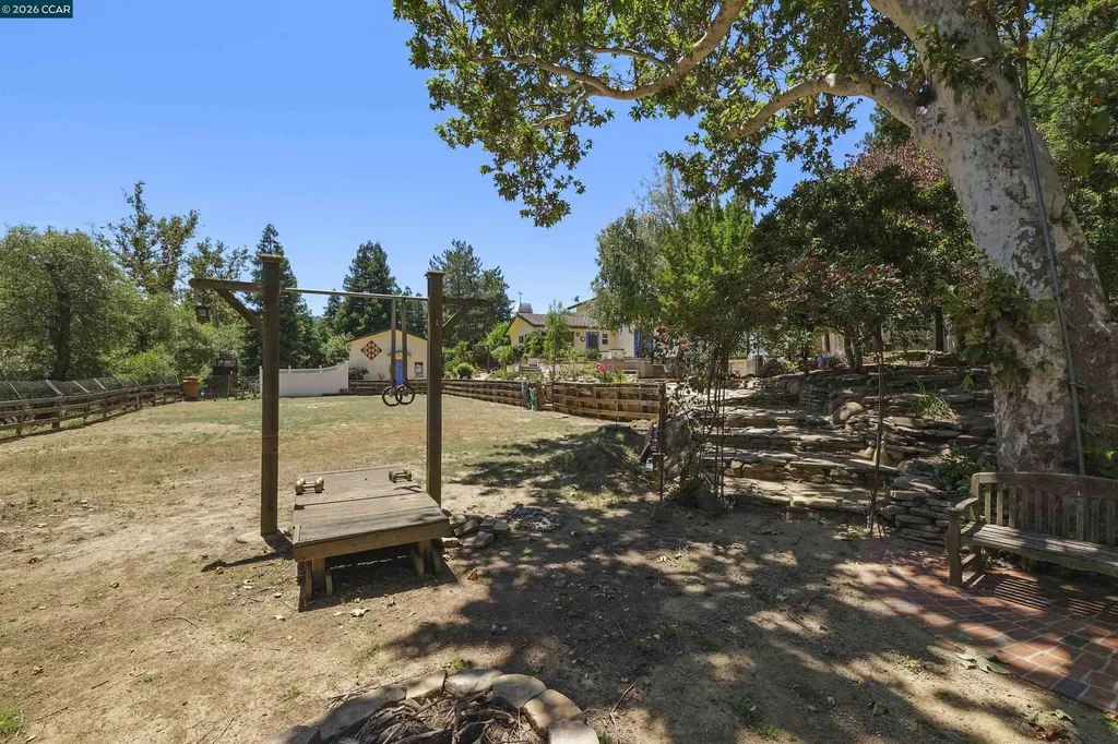 220 Tumbleweed Court Clayton CA 94517