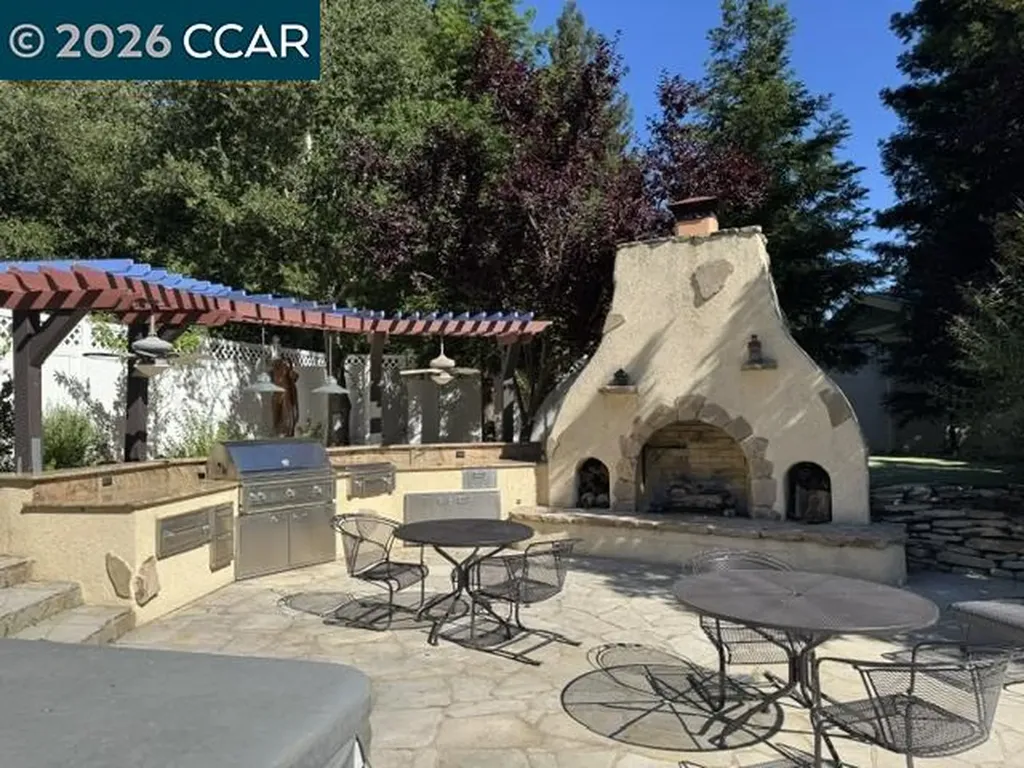 220 Tumbleweed Court Clayton CA 94517