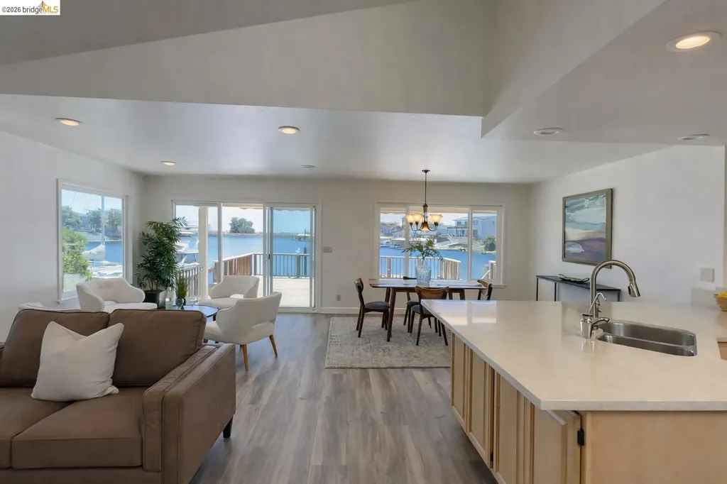 281 Discovery Bay Boulevard Discovery Bay CA 94505