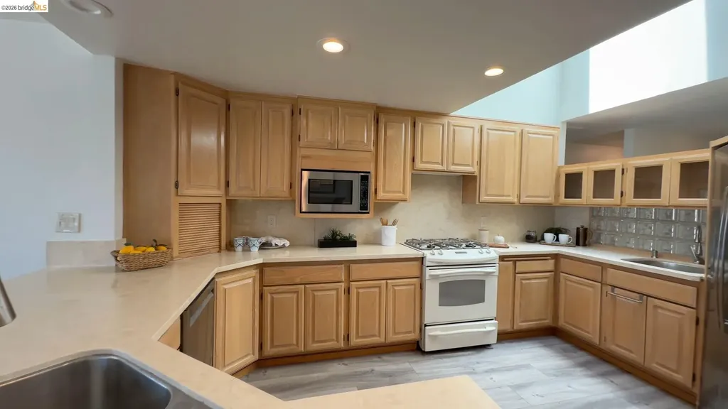 281 Discovery Bay Boulevard Discovery Bay CA 94505