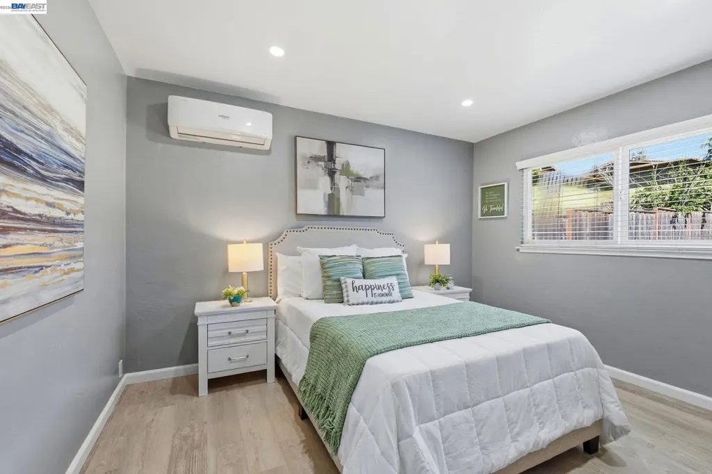 1839 Hill Avenue Hayward CA 94541