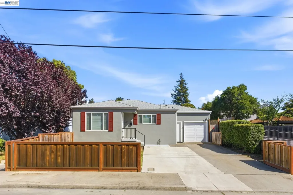 1839 Hill Avenue Hayward CA 94541