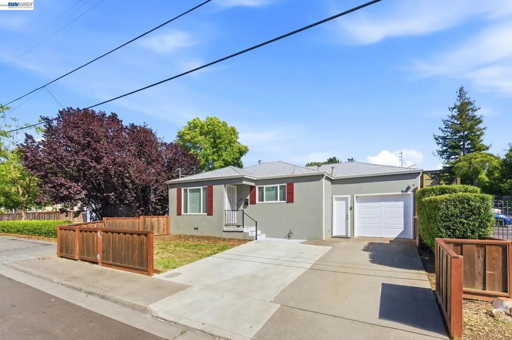 1839 Hill Avenue Hayward CA 94541