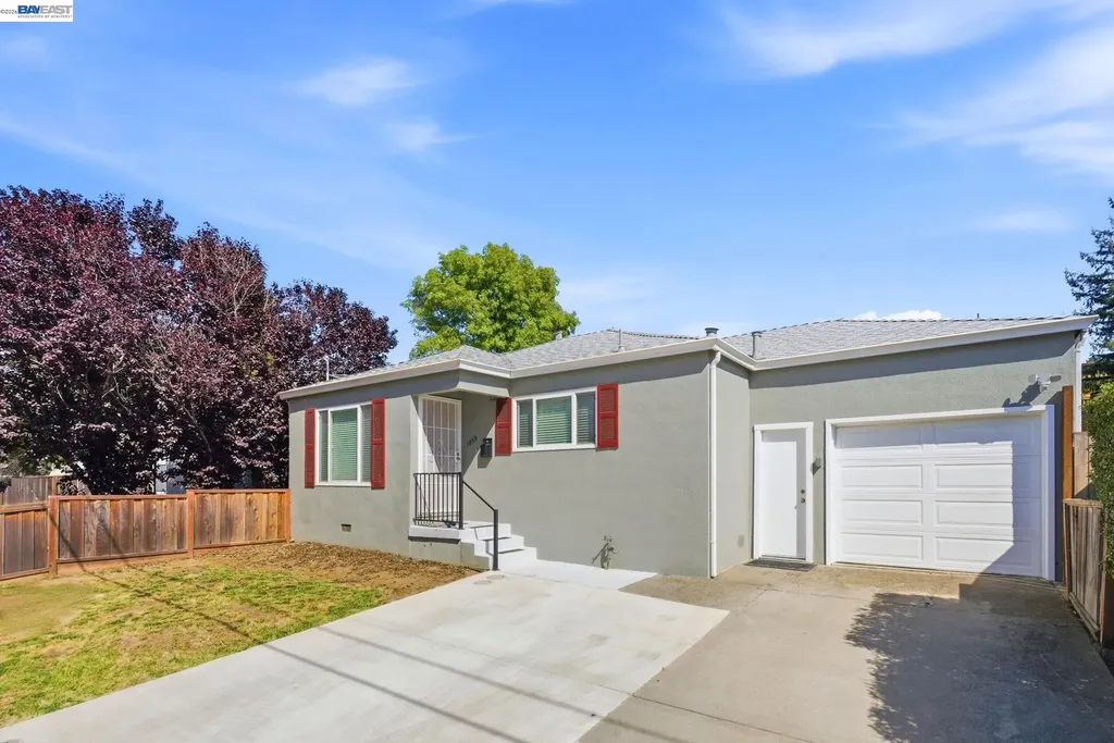 1839 Hill Avenue Hayward CA 94541