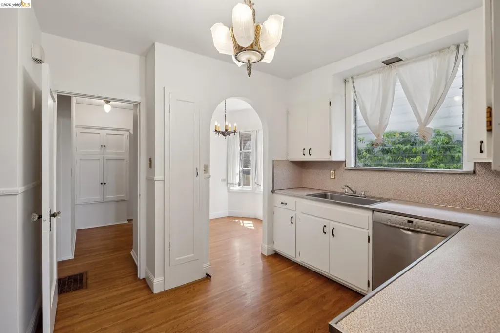 111 Windsor Kensington CA 94708