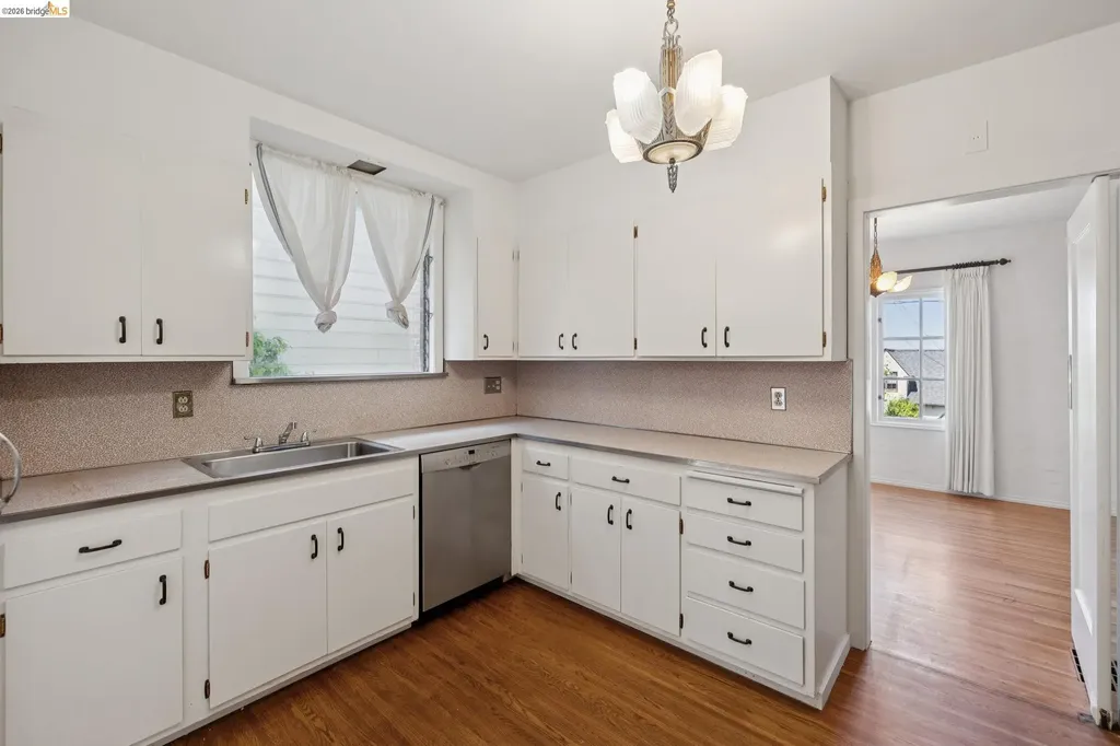 111 Windsor Kensington CA 94708
