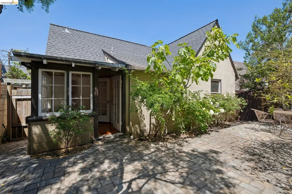 111 Windsor Kensington CA 94708