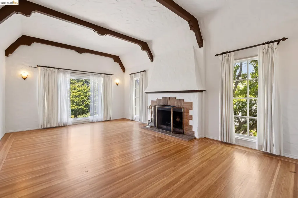 111 Windsor Kensington CA 94708