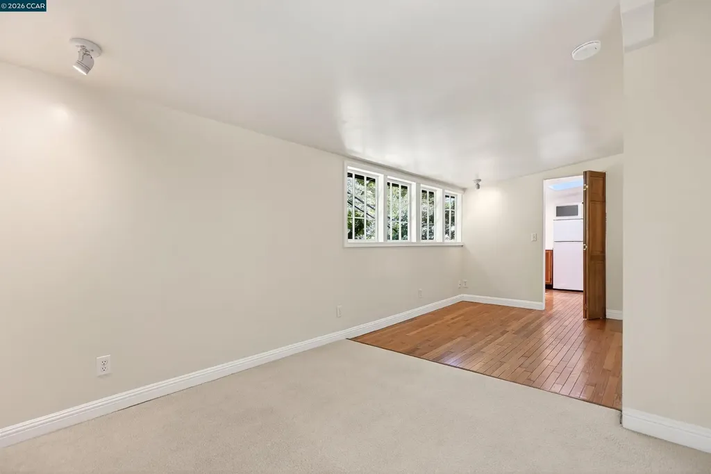 16 El Rincon Orinda CA 94563