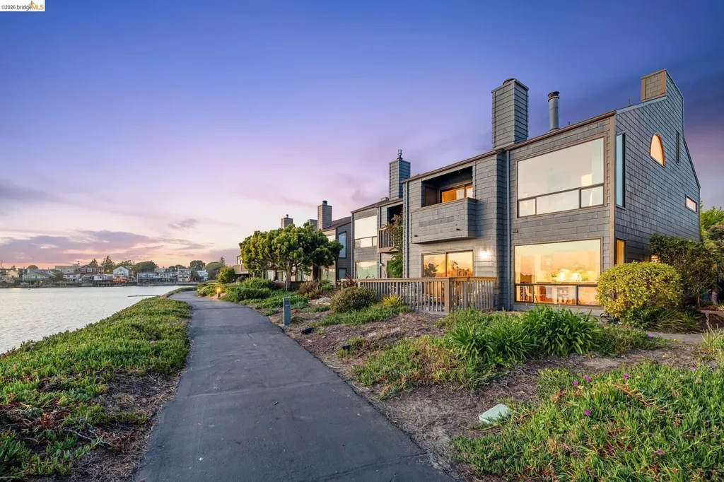 1321 Crown Drive Alameda CA 94501