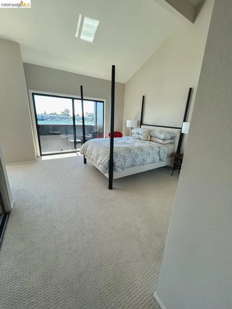 1321 Crown Drive Alameda CA 94501