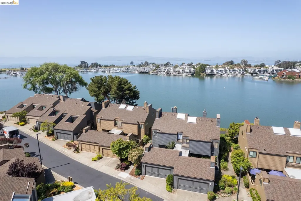 1321 Crown Drive Alameda CA 94501