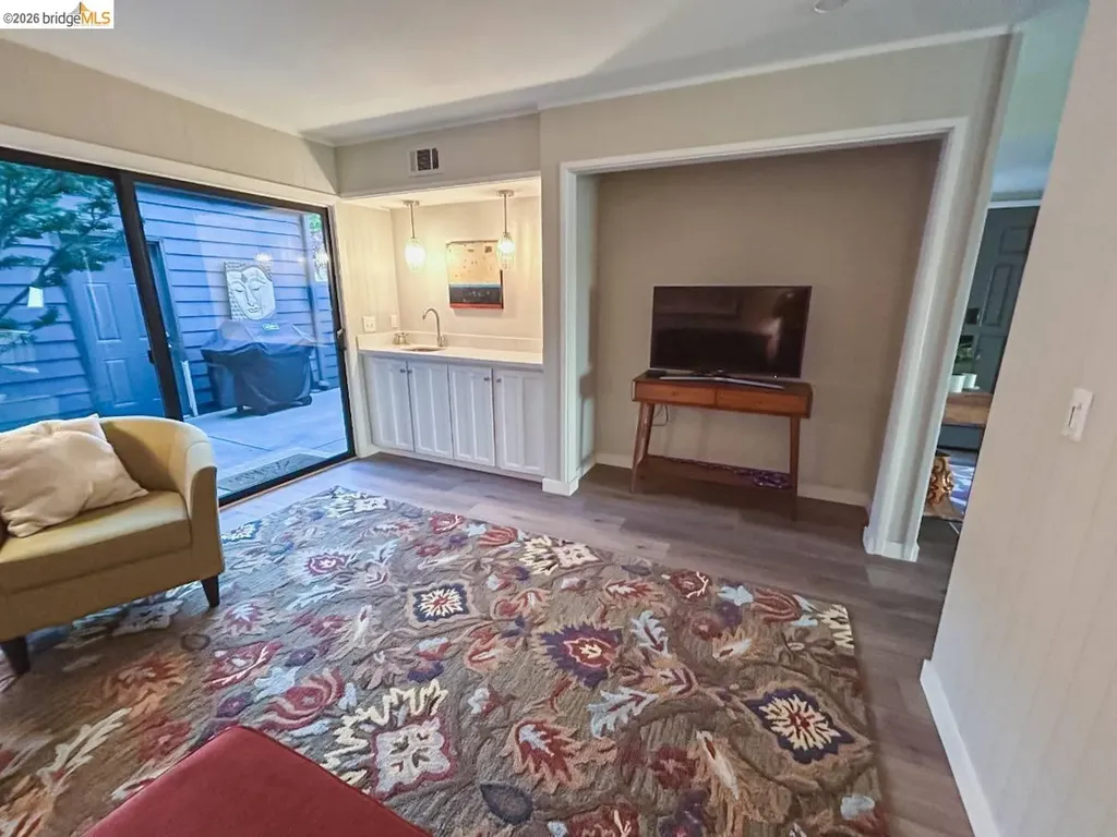 1321 Crown Drive Alameda CA 94501
