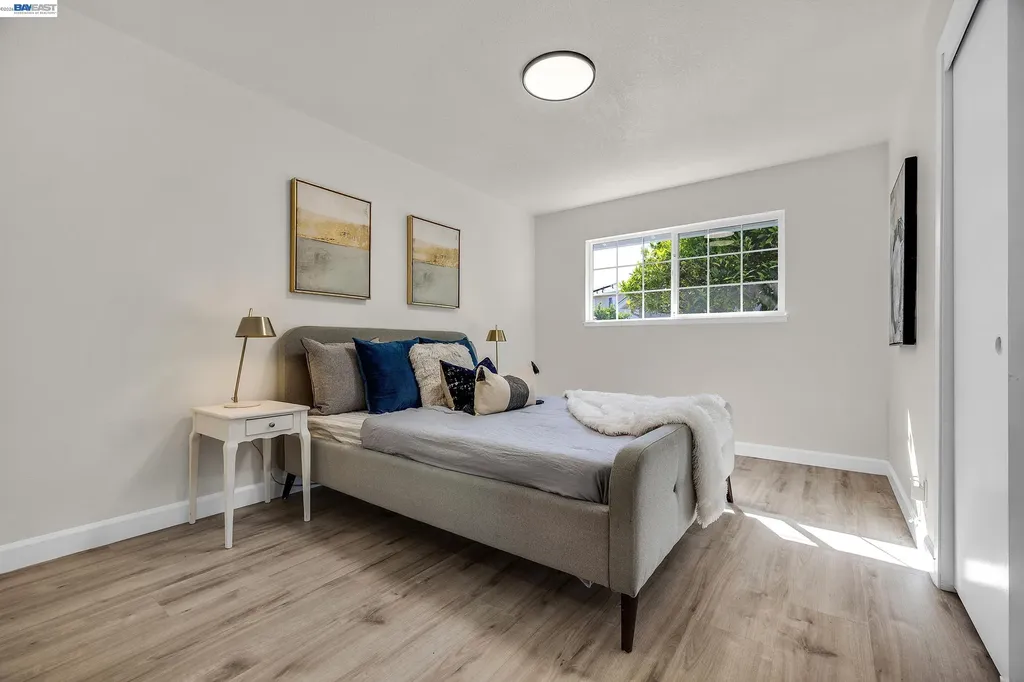 2444 Douglas Street Union City CA 94587