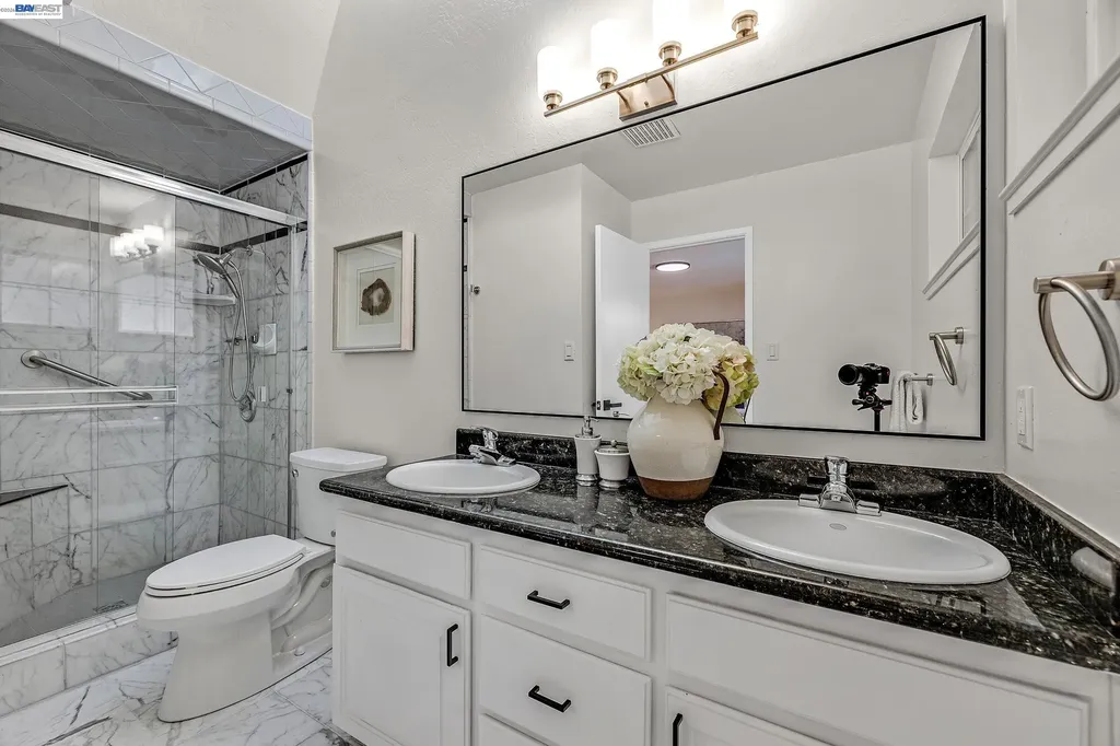 2444 Douglas Street Union City CA 94587