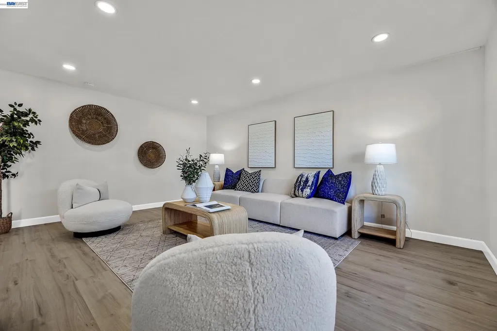 2444 Douglas Street Union City CA 94587
