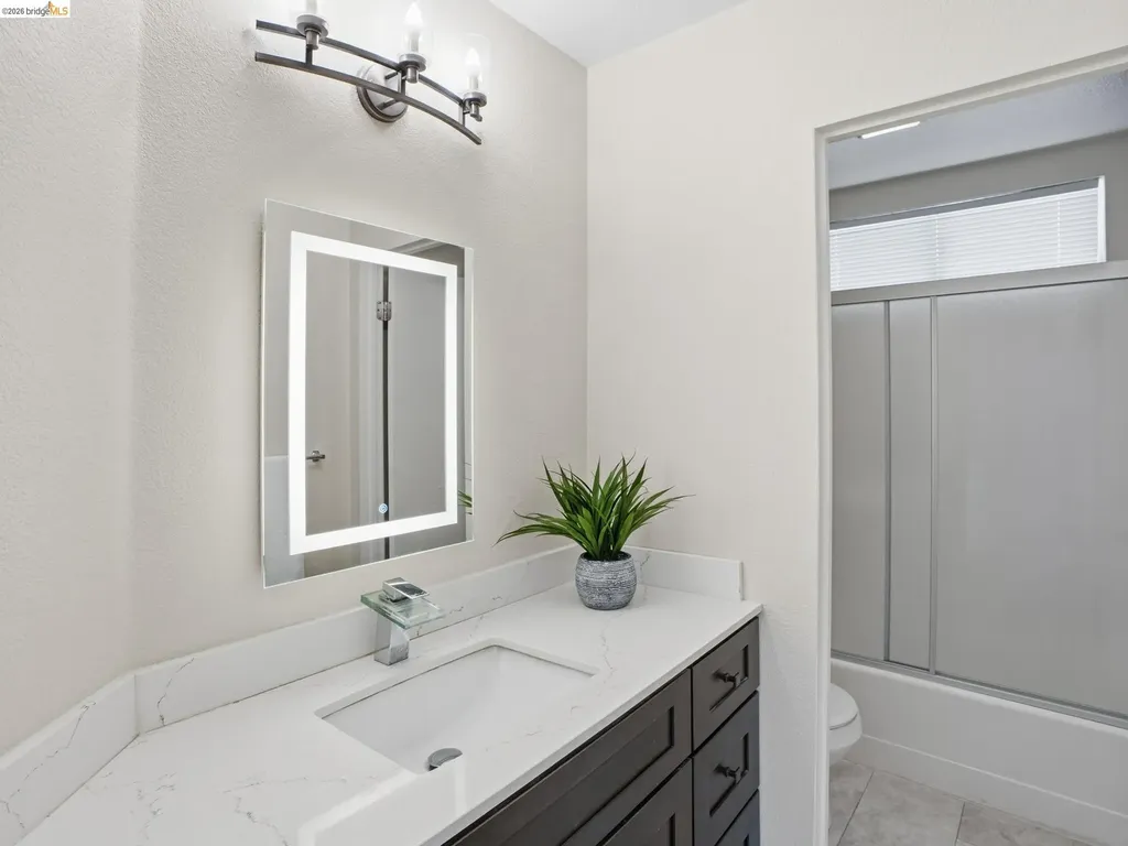 2413 Halyard Way Discovery Bay CA 94505
