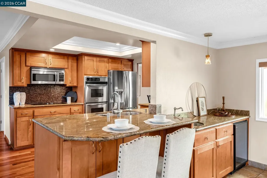 30 Mt. Emory Court Clayton CA 94517