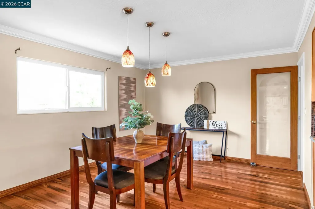 30 Mt. Emory Court Clayton CA 94517
