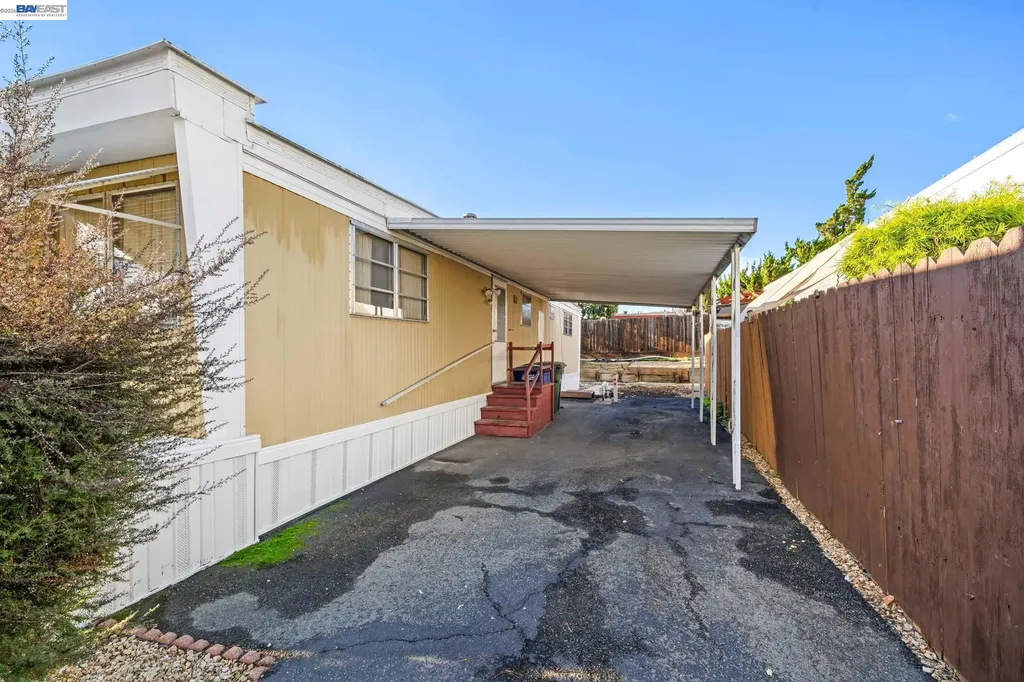 18 Galloway Drive Concord CA 94520