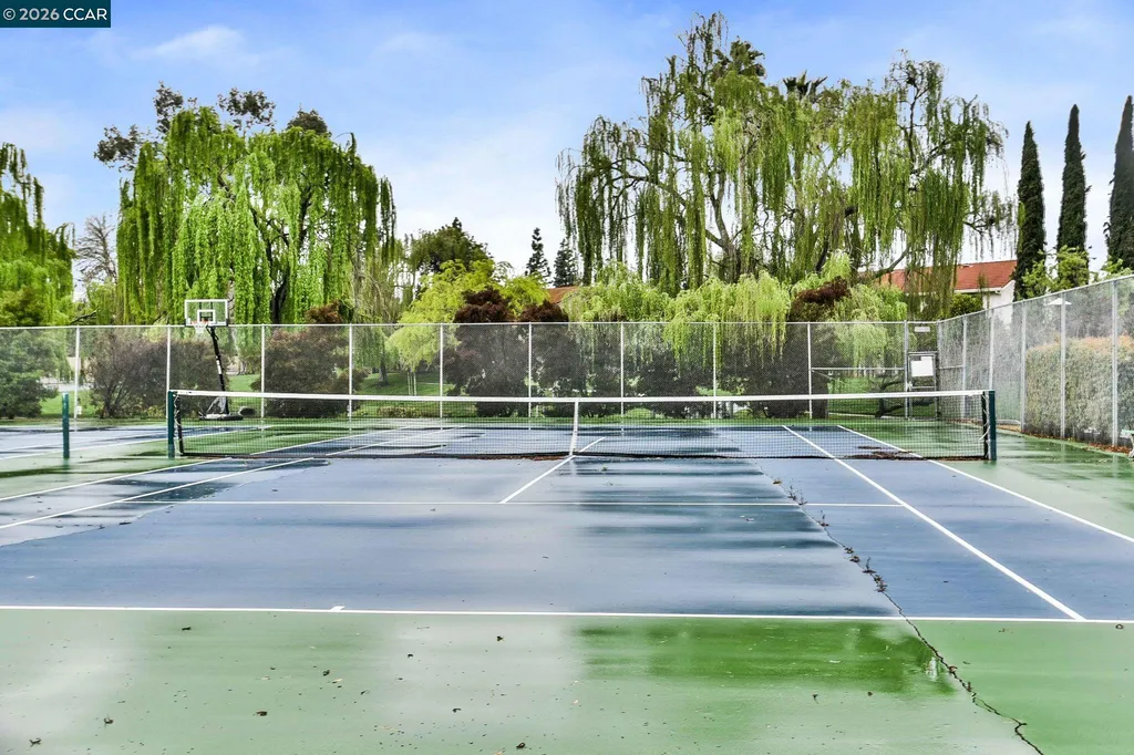 1284 Pinecrest Drive Concord CA 94521