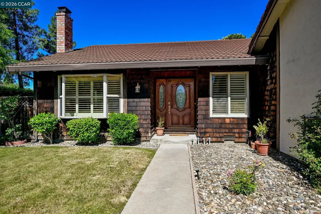 1284 Pinecrest Drive Concord CA 94521