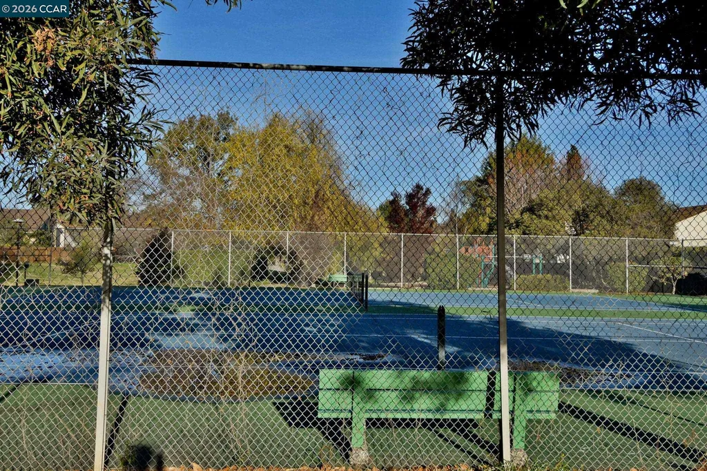 1284 Pinecrest Drive Concord CA 94521