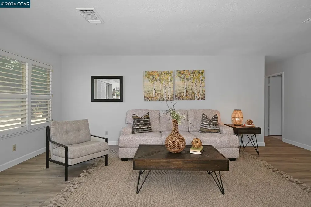 1284 Pinecrest Drive Concord CA 94521