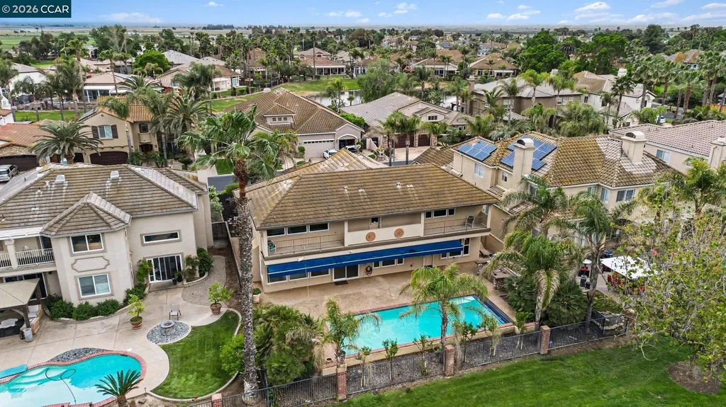 5666 Oakmont Court Discovery Bay CA 94505