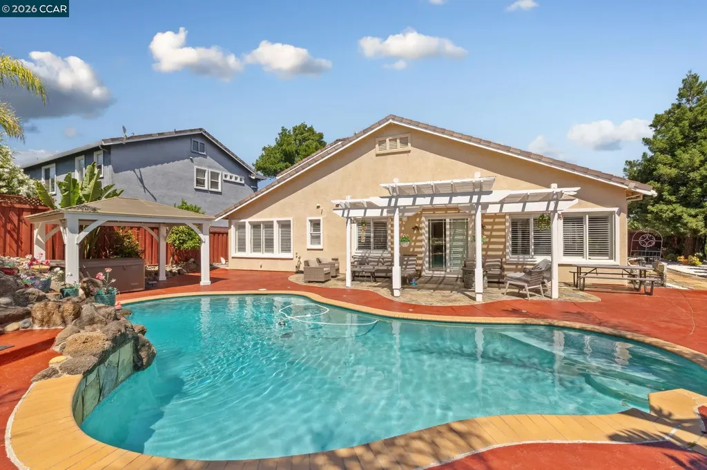 1301 Amberdale Court Antioch CA 94531
