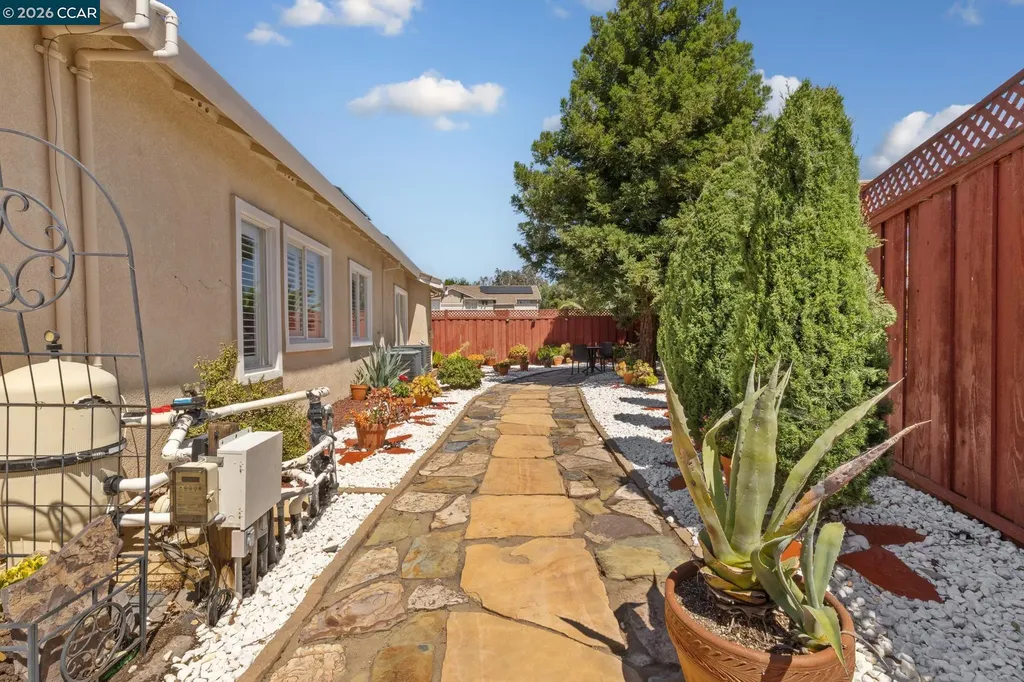 1301 Amberdale Court Antioch CA 94531