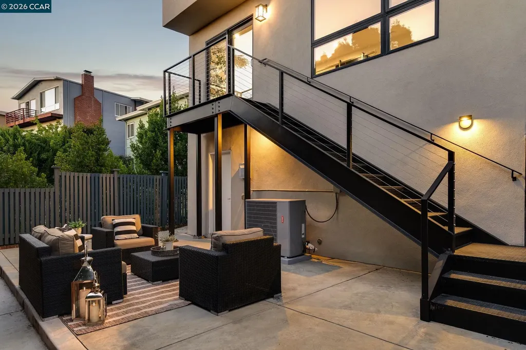 2431 Tulare Avenue El Cerrito CA 94530