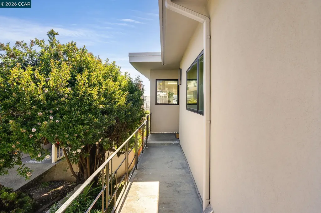 2431 Tulare Avenue El Cerrito CA 94530