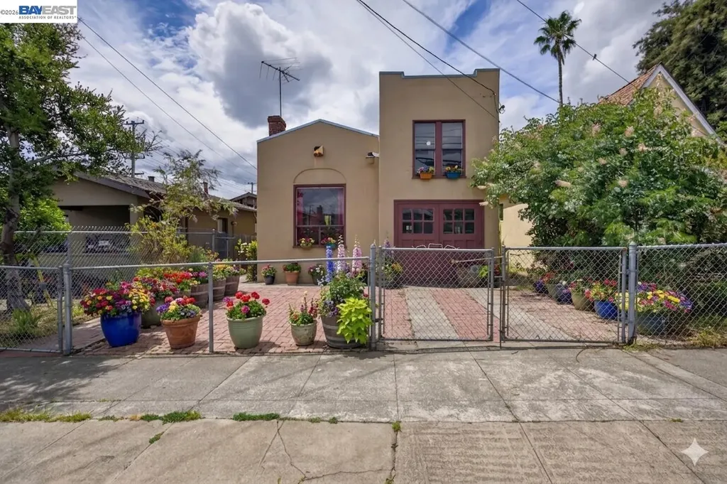 1227 33rd Street Oakland CA 94610