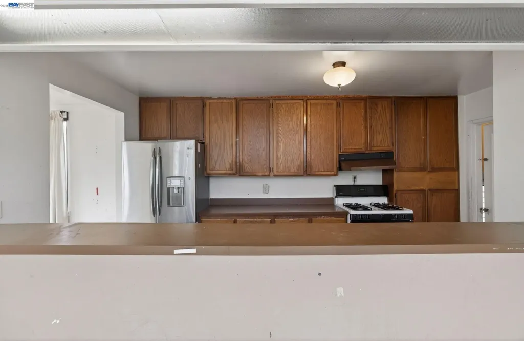 1227 33rd Street Oakland CA 94610