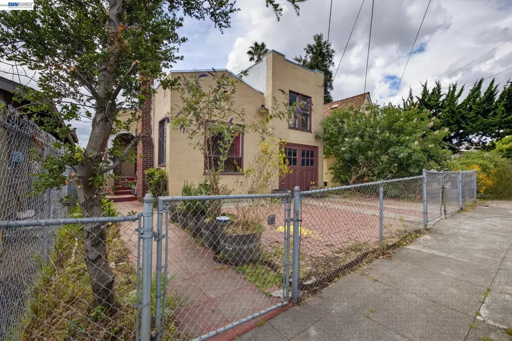 1227 33rd Street Oakland CA 94610