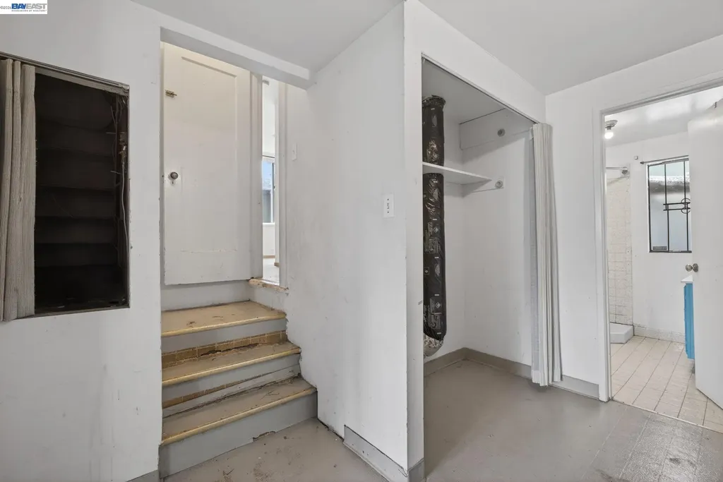 1227 33rd Street Oakland CA 94610