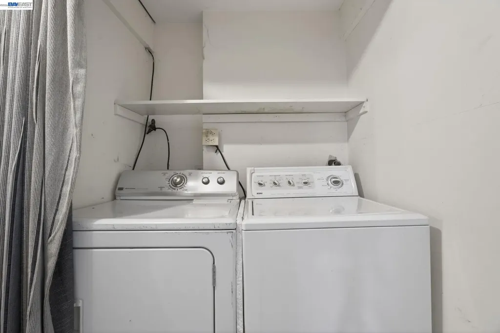 1227 33rd Street Oakland CA 94610