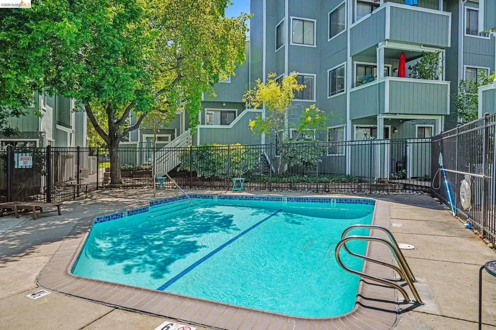 1152 Maywood Martinez CA 94553