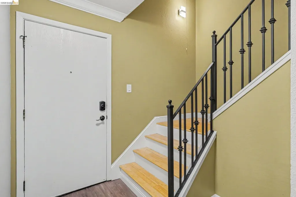 1152 Maywood Martinez CA 94553