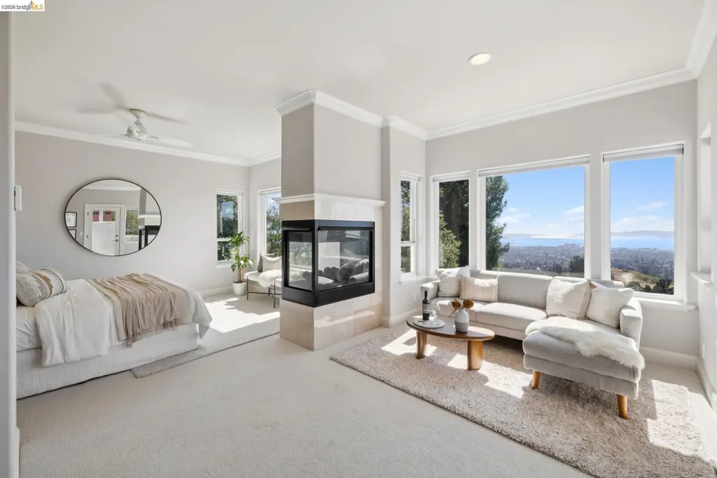 16030 Broadway Terrace Oakland CA 94611