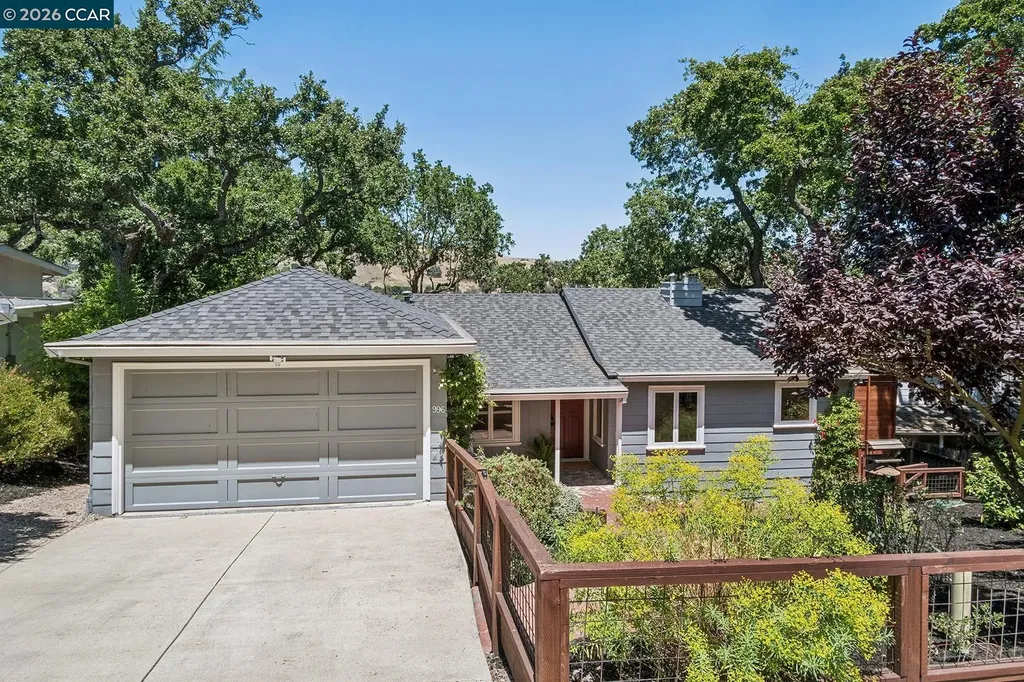 996 Hawthorne Drive Lafayette CA 94549