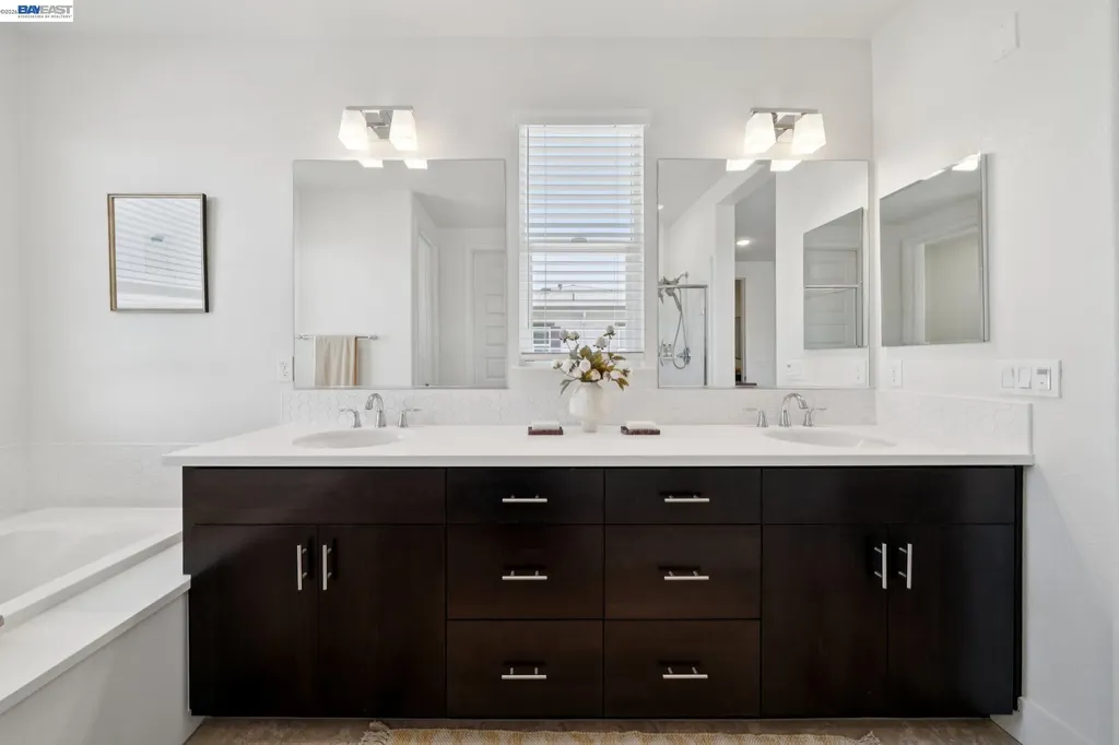 472 Diller Street Alameda CA 94501