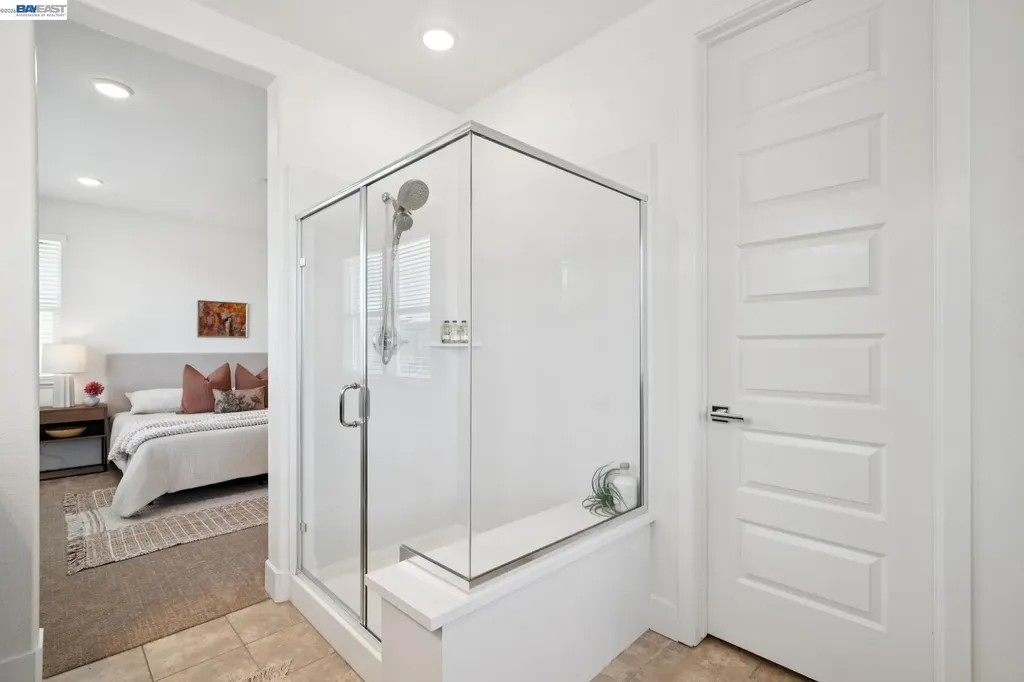 472 Diller Street Alameda CA 94501