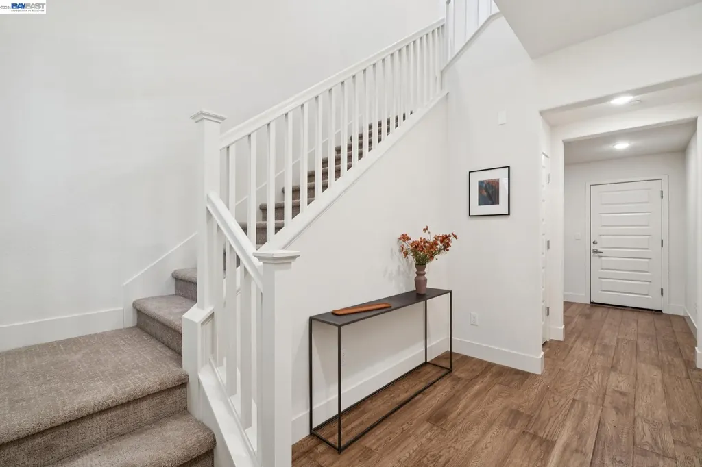 472 Diller Street Alameda CA 94501