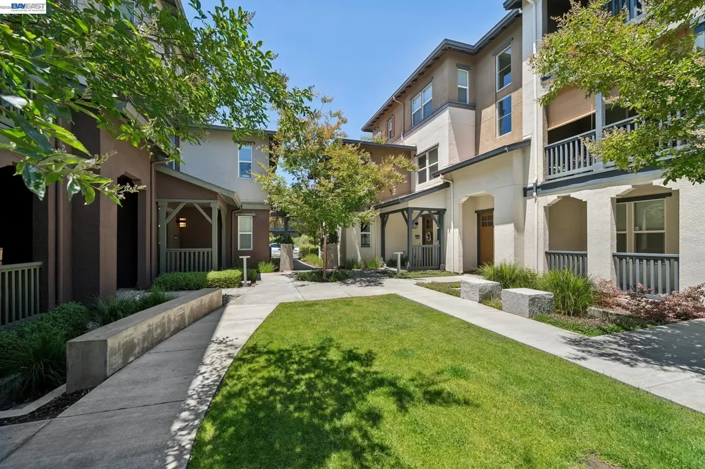 472 Diller Street Alameda CA 94501