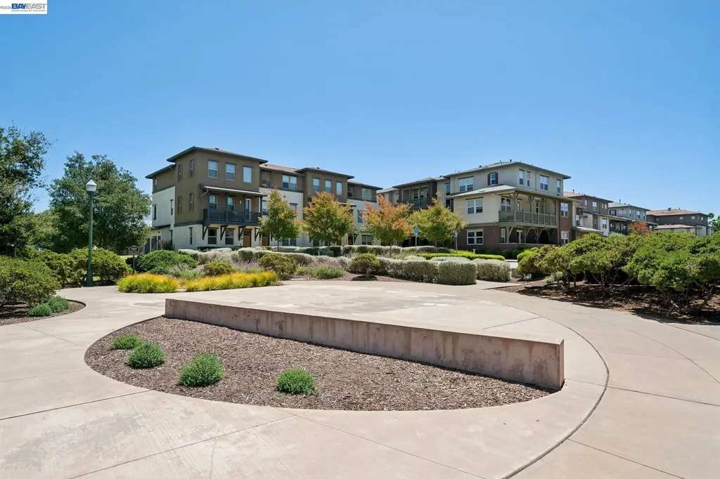 472 Diller Street Alameda CA 94501